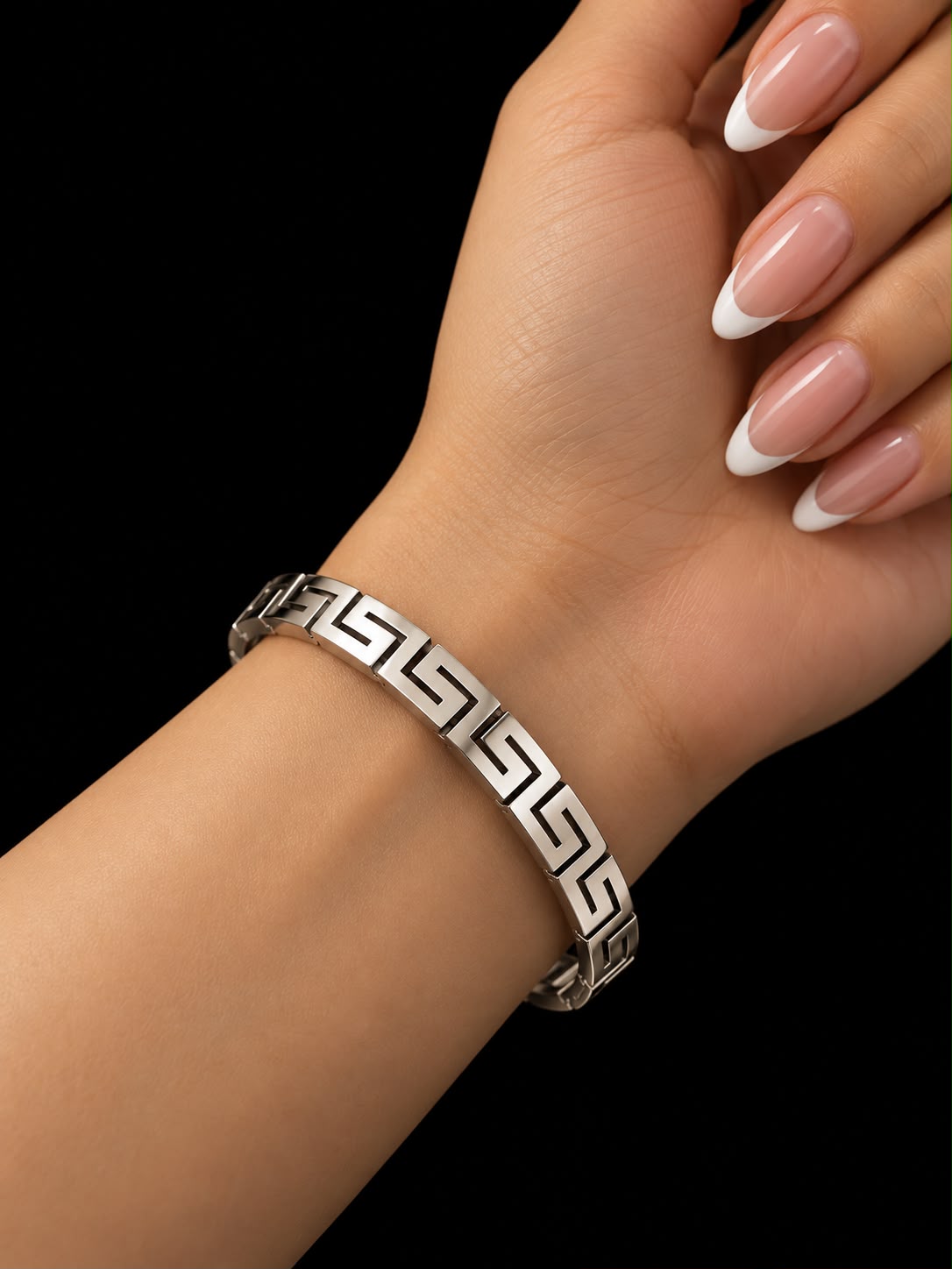 Silver Link Hand Cuff